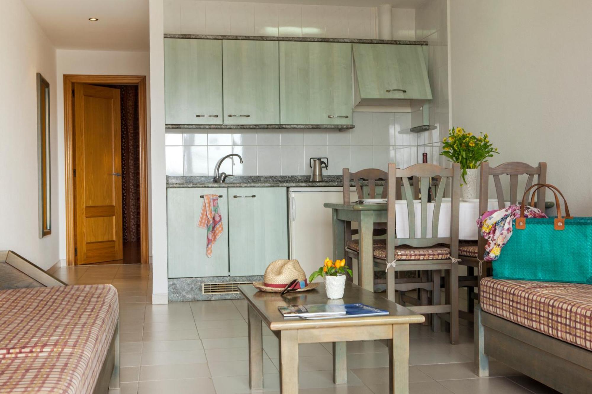 Apartamentos Paya II Es Pujols Zewnętrze zdjęcie